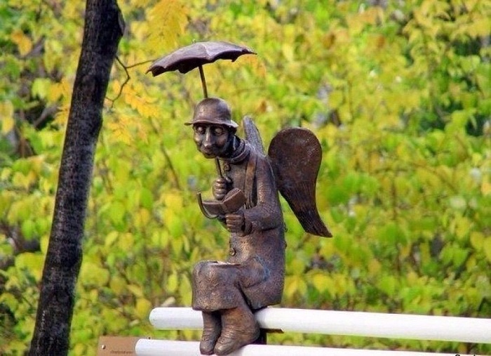 Памятник Петербургскому ангелу. | Фото: itd1.mycdn.me.