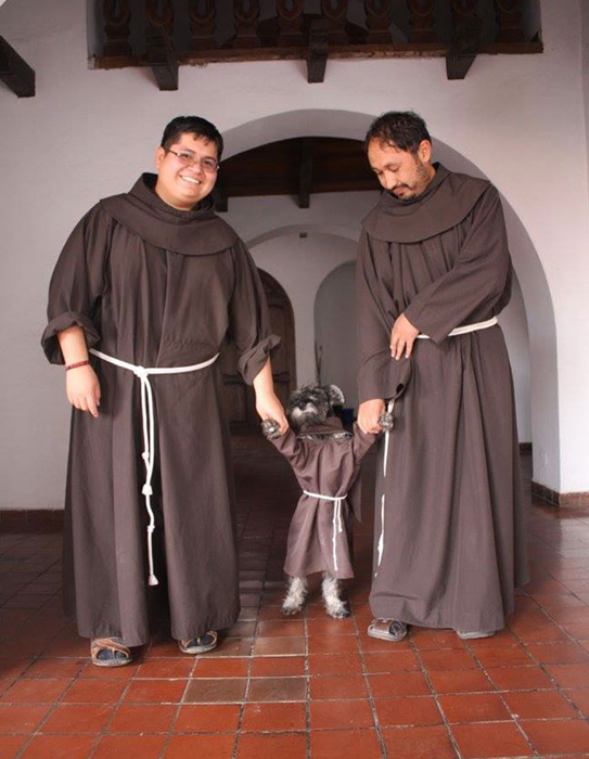Три монаха.