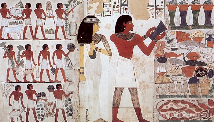 Современного читателя в любовной поэзии Древнего Египта смутят только родственные обращения.