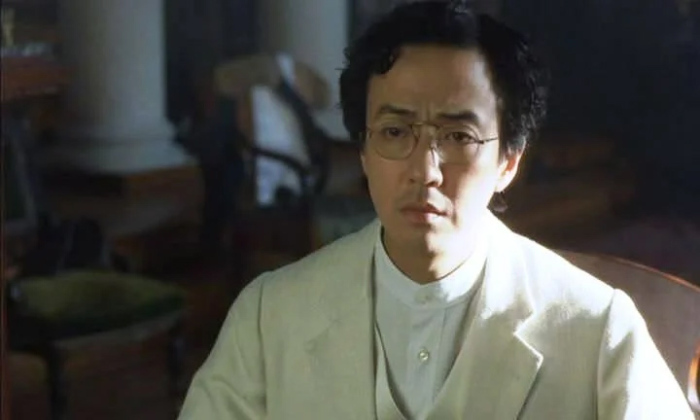 Князь Мышкин в исполнении японского актера Бандо Тамасабуро в фильме «Настасья»,  1994 года