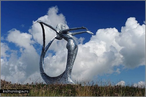 «Металлическая русалка». Скульптура Энди Скотта