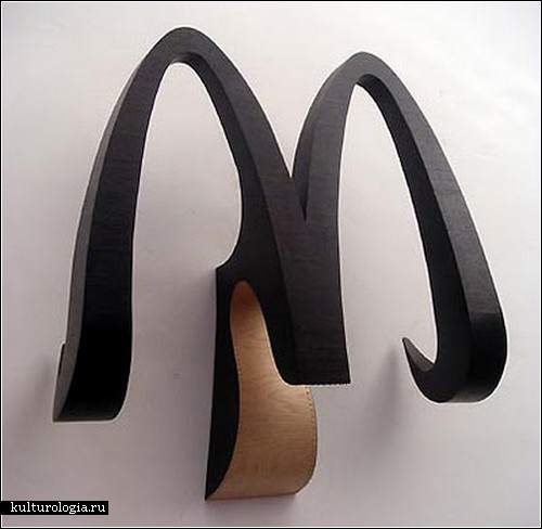 <br>«Shopping Trophies» от Пуччи де Росси. McDonalds