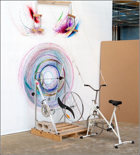 «Рисовальная машина» - интерактивная инсталляция Джозефа Гриффитса