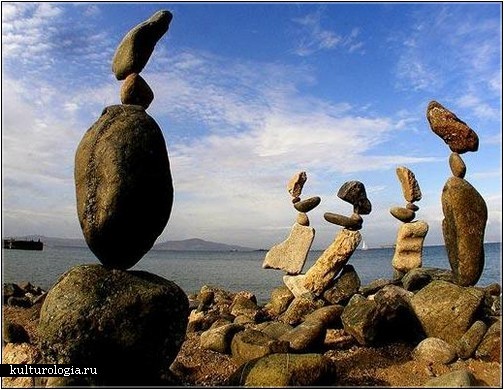 Каменные балансирующие башни Билла Дана (Bill Dan)
