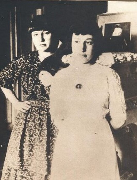 Анастасия и Марина Цветаевы. 1914 г.