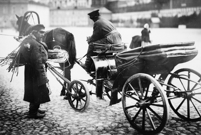 Как в Российской империи устанавливали правила дорожного движения.