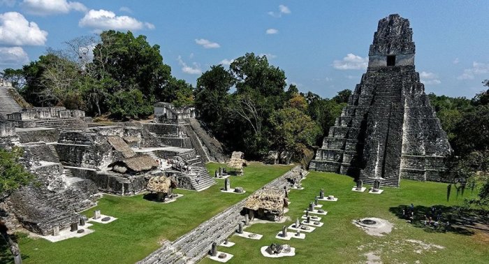 В Гватемале нашли затерянный город индейцев майя с богатыми дворцами и дамбами