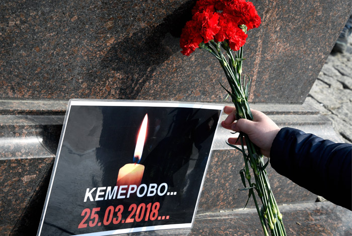 Герои пожара в Кемерово: Они спасали детей, не думая о себе.