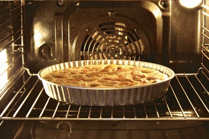 Яблочный пирог в духовке.