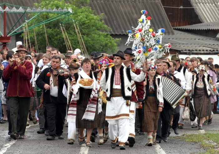 Малые славянские народы: их история и традиции.