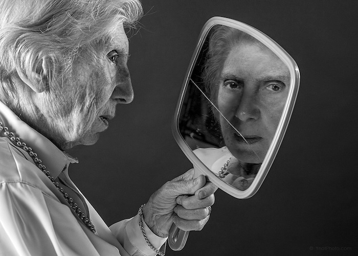 Фотограф Тони Лучиани сделал 91-летнюю мать героиней фотоцикла