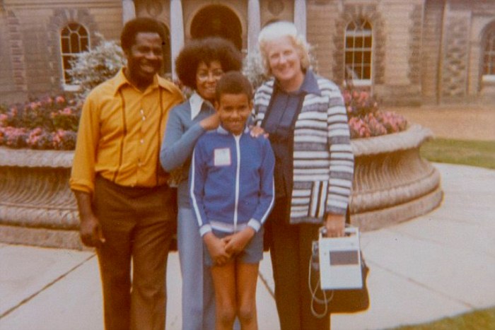 Дориан и Эндрю с дочерью Пенни и сыном Крисом. 1970-е гг.