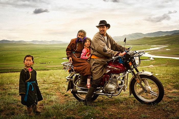 Фотоцикл о кочевой культуре жителей Монголии