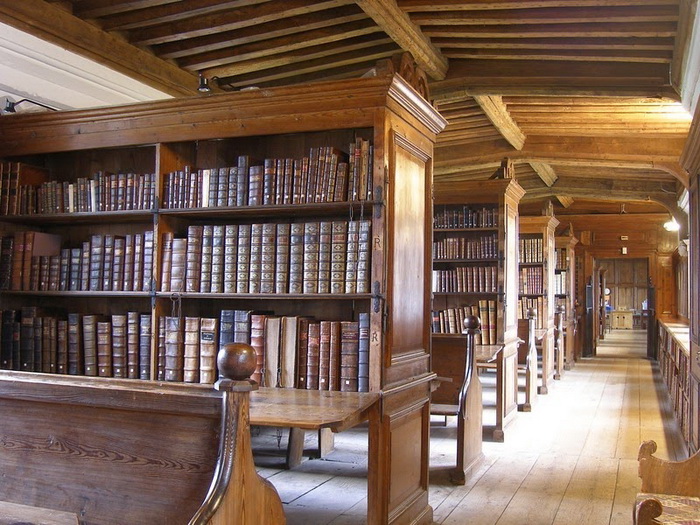 Библиотека Уэльского собора