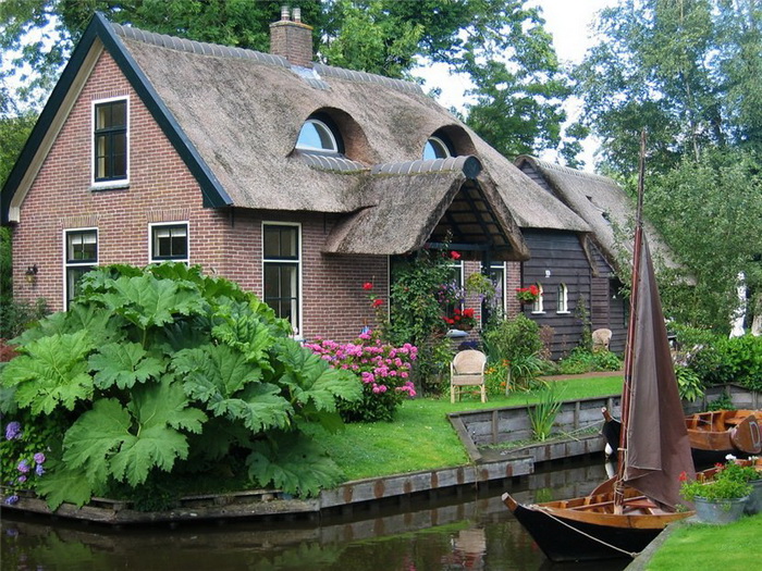 Нидерландская деревня Гитхорн