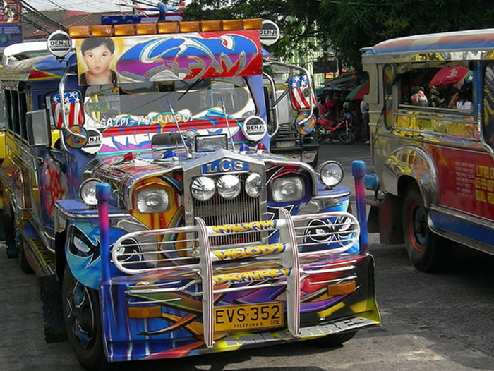 Jeepney bus: позитивный общественный транспорт из Филиппин