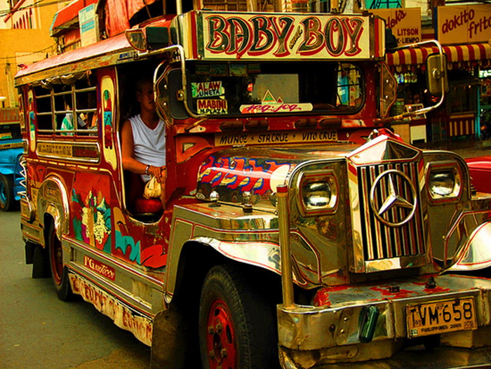 Jeepney bus: позитивный общественный транспорт из Филиппин