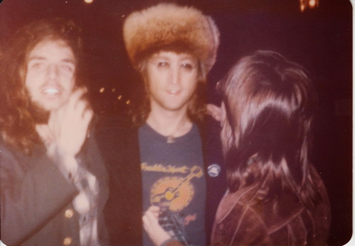 Редкие фотографии Джона Леннона из частных коллекций поклонников его творчества