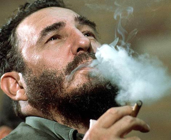 Одна из сигар Фиделя Кастро должна была взорваться. Фото: mport.ua
