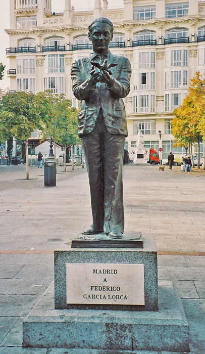 Памятник Федерико Гарсиа Лорке в Мадриде. Фото: encyclopedia.am