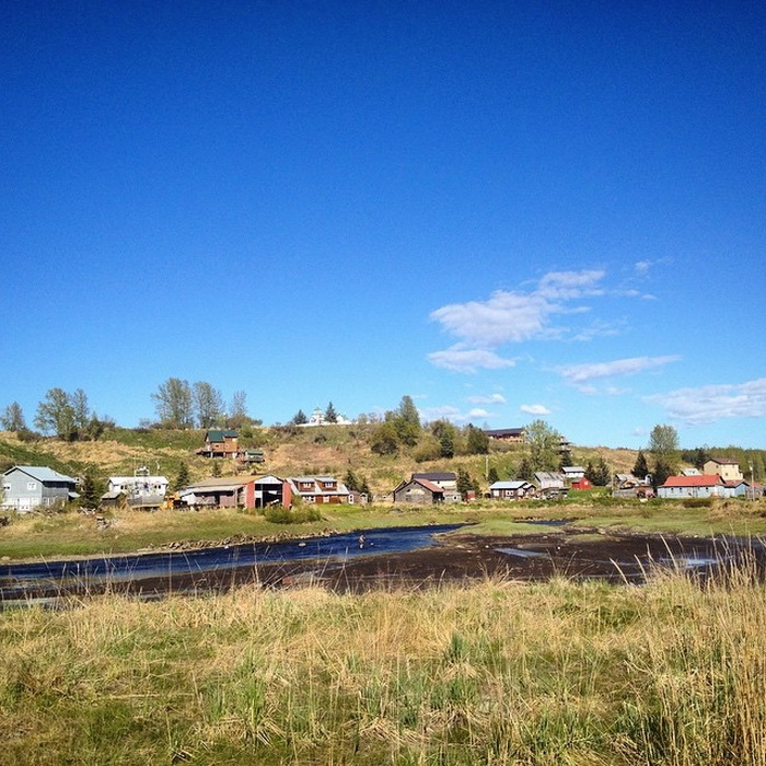 Нинильчик - небольшое поселение на Аляске.