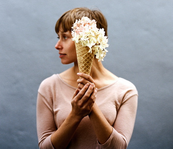 Цветы и мороженое. Серия фотографий от Паркера Фицджеральда (Parker Fitzgerald)