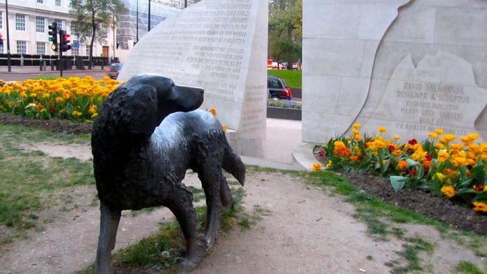 Памятник животным на войне, Гайд-парк, Лондон.