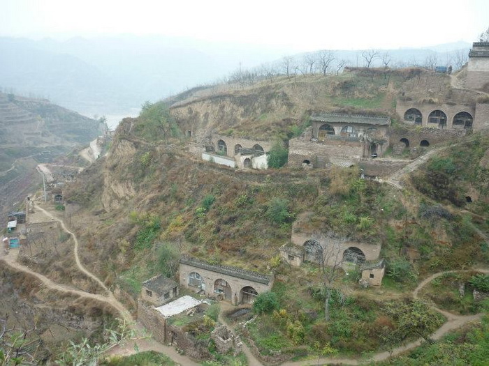 *Пещерные города* в Китае