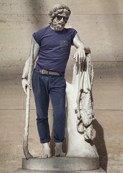 Одетая статуя от Лео Калларда