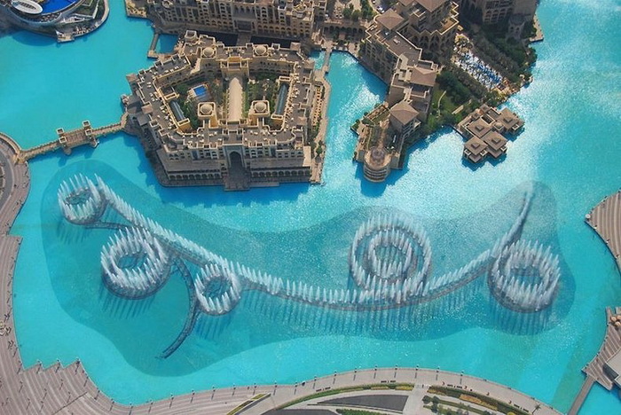 Дубай. Самый большой в мире музыкальный фонтан