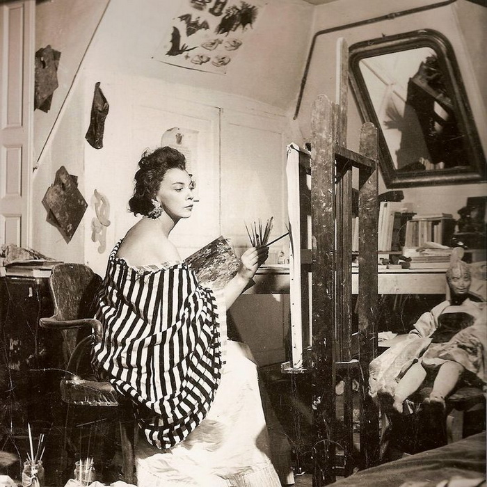 Леонор Фини, парижская студия, 1952 год