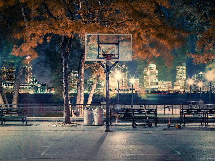 Баскетбольные кольца на улицах Нью-Йорка