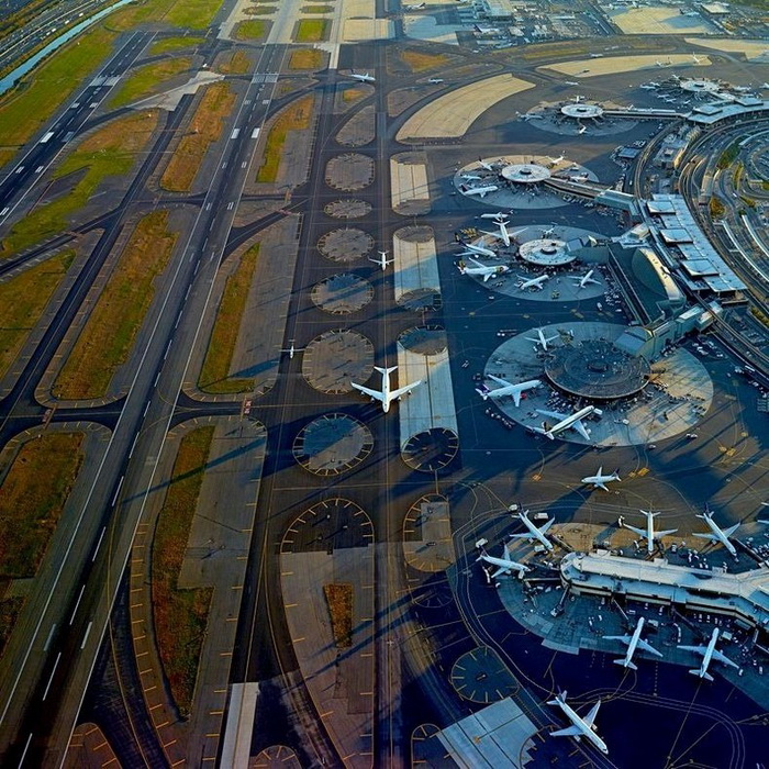 Фотографии аэропортов с высоты птичьего полета от Джеффри Мильштейна (Jeffrey Milstein)