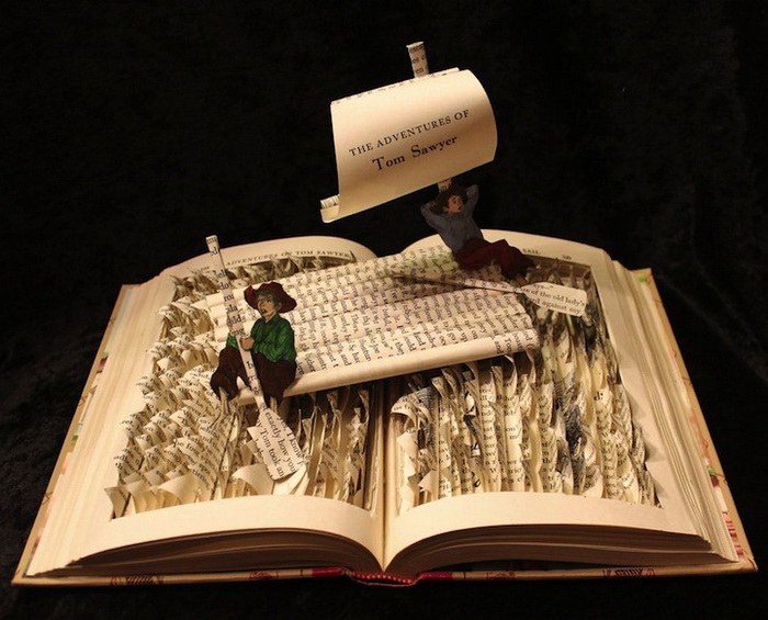 Скульптура по мотивам книги о приключениях Тома Сойера