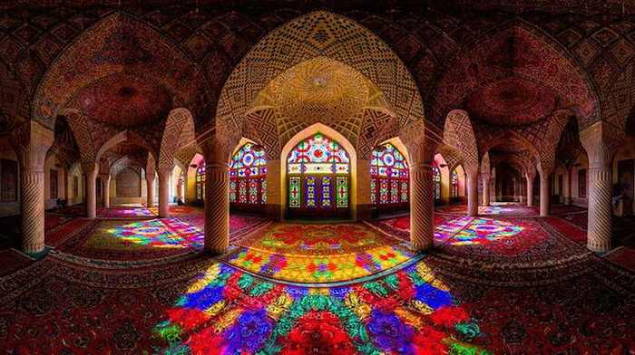 Мечеть Насир аль-Мульк (Шираз, Иран)