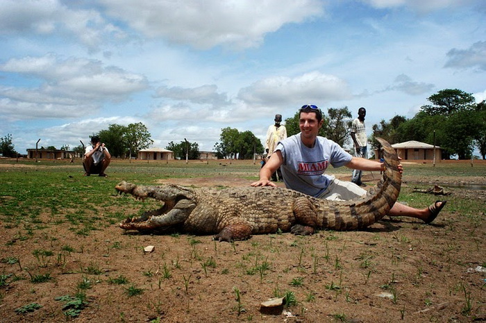 Местные жители уверяют, что крокодилы никогда не нападали на людей