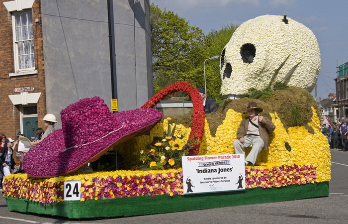 Шедевры из тюльпанов на фестивале Spalding Flower Parade