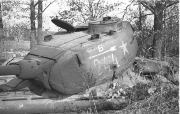 Советский танк.