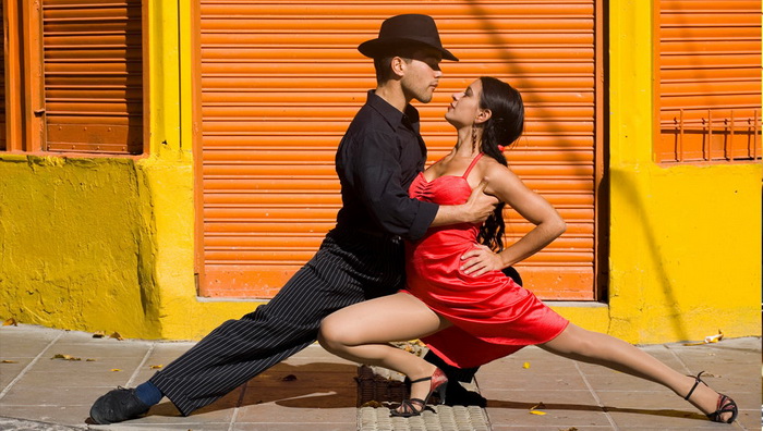 Красное и черное: танго - танец любви