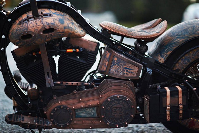 Recidivist: мотоцикл с татуировками