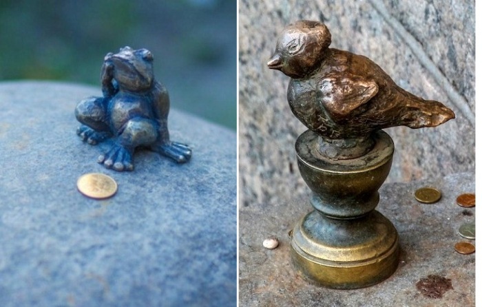 Лягушка-путешественница и Чижик-Пыжик - самые маленькие памятники в мире