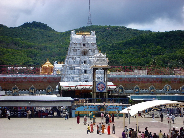 Индийский храм Вентакешвара.