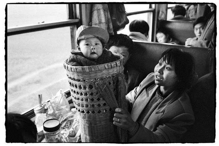 Документальный фотоцикл о *жизни* китайских поездов от Wang Fuchun