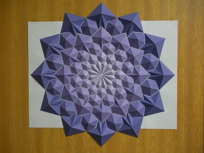 Одно из оригами Kota Hiratsuka