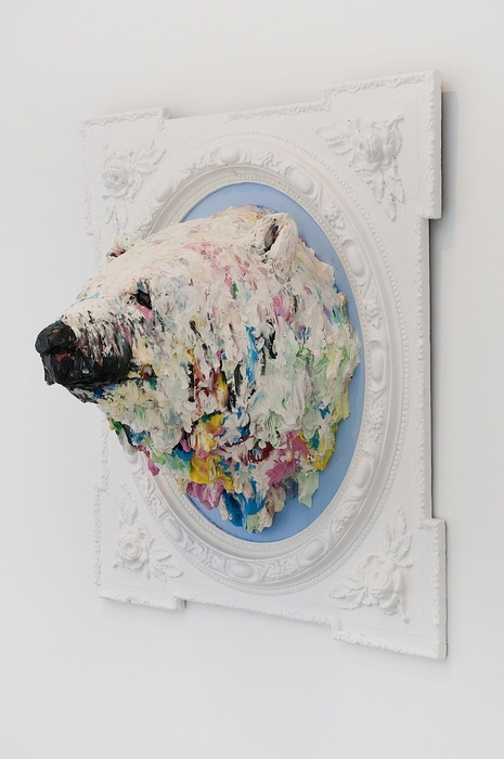 Белый медведь в исполнении Лусианы Ново