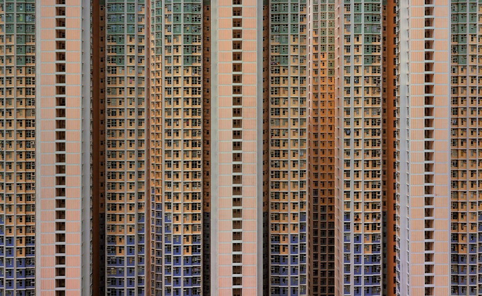 фотоцикл «Architecture of density» Михаэля  Вульфа (Michael Wolf)