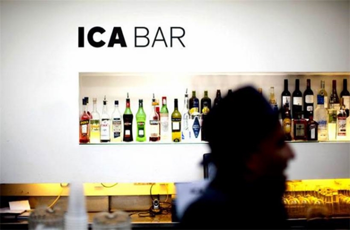 ICA бар – место встречи творческой тусовки Лондона. 