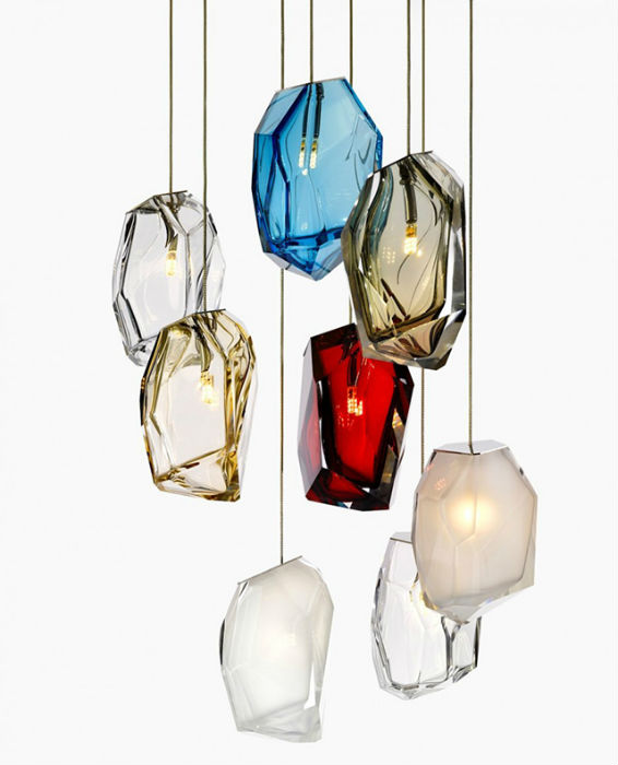 Для выставки в Милане дизайнер подготовил новую  коллекцию светильников Crystal Rock, выполненных  в форме разноцветных полупрозрачных кристаллов