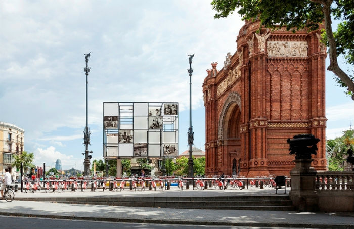 Casa de la Memoria («Дом памяти») - любопытная инсталляция в историческом центре Барселоны