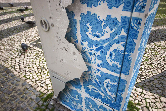 Потрясающий стрит-арт на одной из улиц Лиссабона